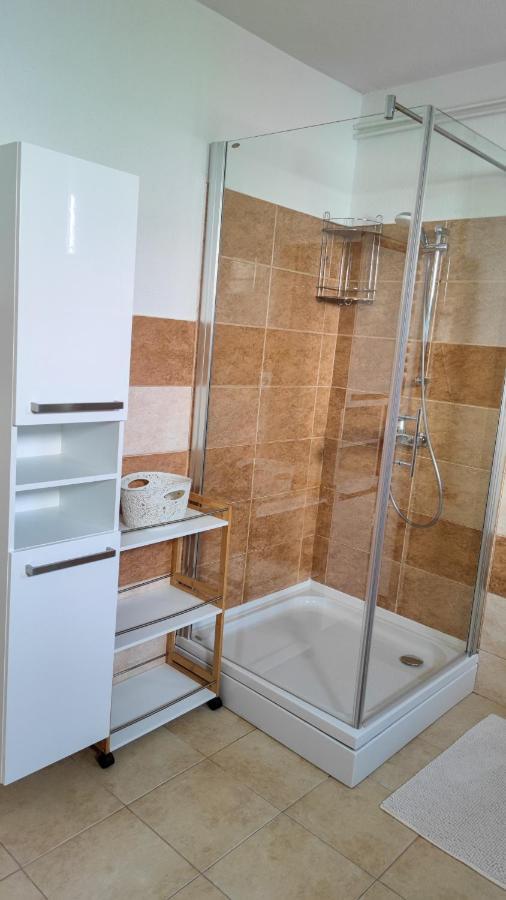 Apartman Jelena Podstrana Exteriér fotografie